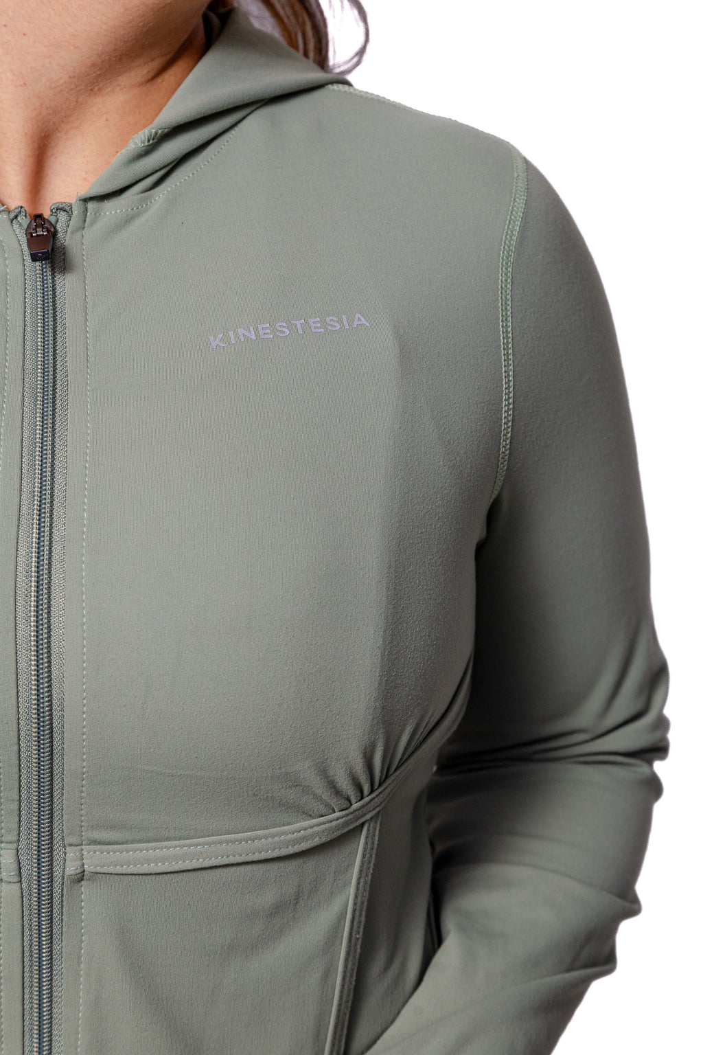 Set deportivo premium — JACKET OLIVO MUJER — Kinestesia México.