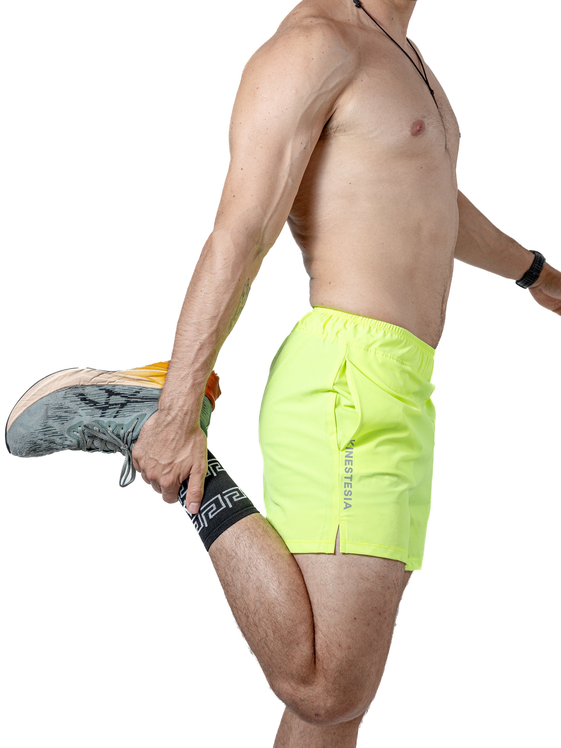 Short deportivo KINESTESIA — SHORT AMARILLO NEÓN CON LICRA INTERNA PARA HOMBRE | Ropa Deportiva México