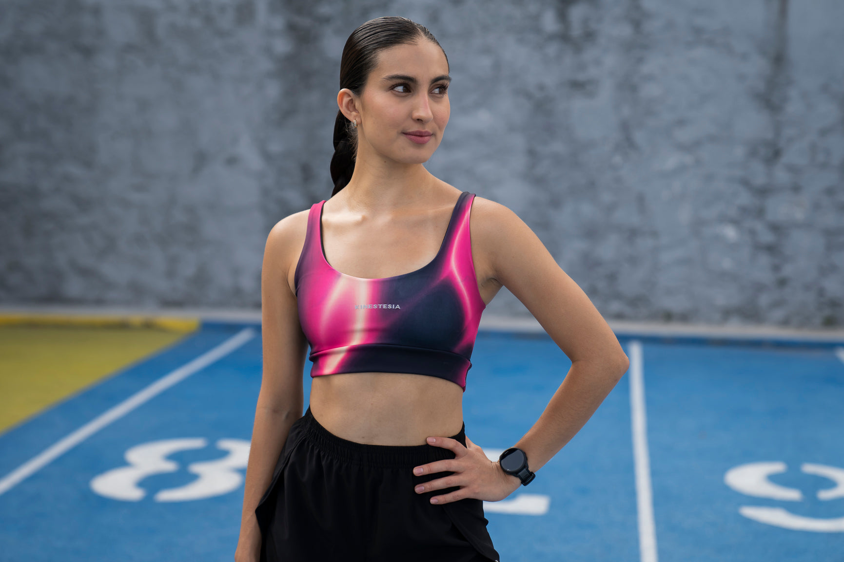 TOP DEPORTIVO MUJER UVA DEGRADADO