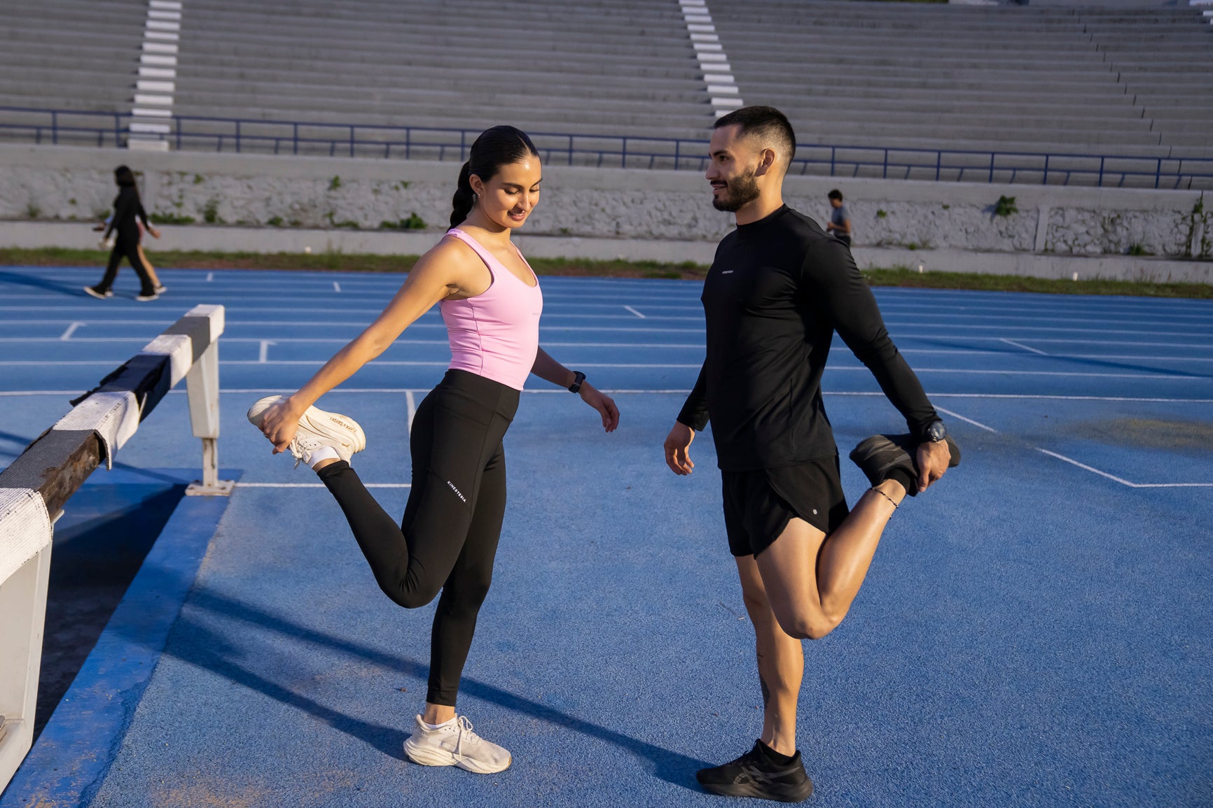 LEGGING DEPORTIVO NEGRO DE MUJER