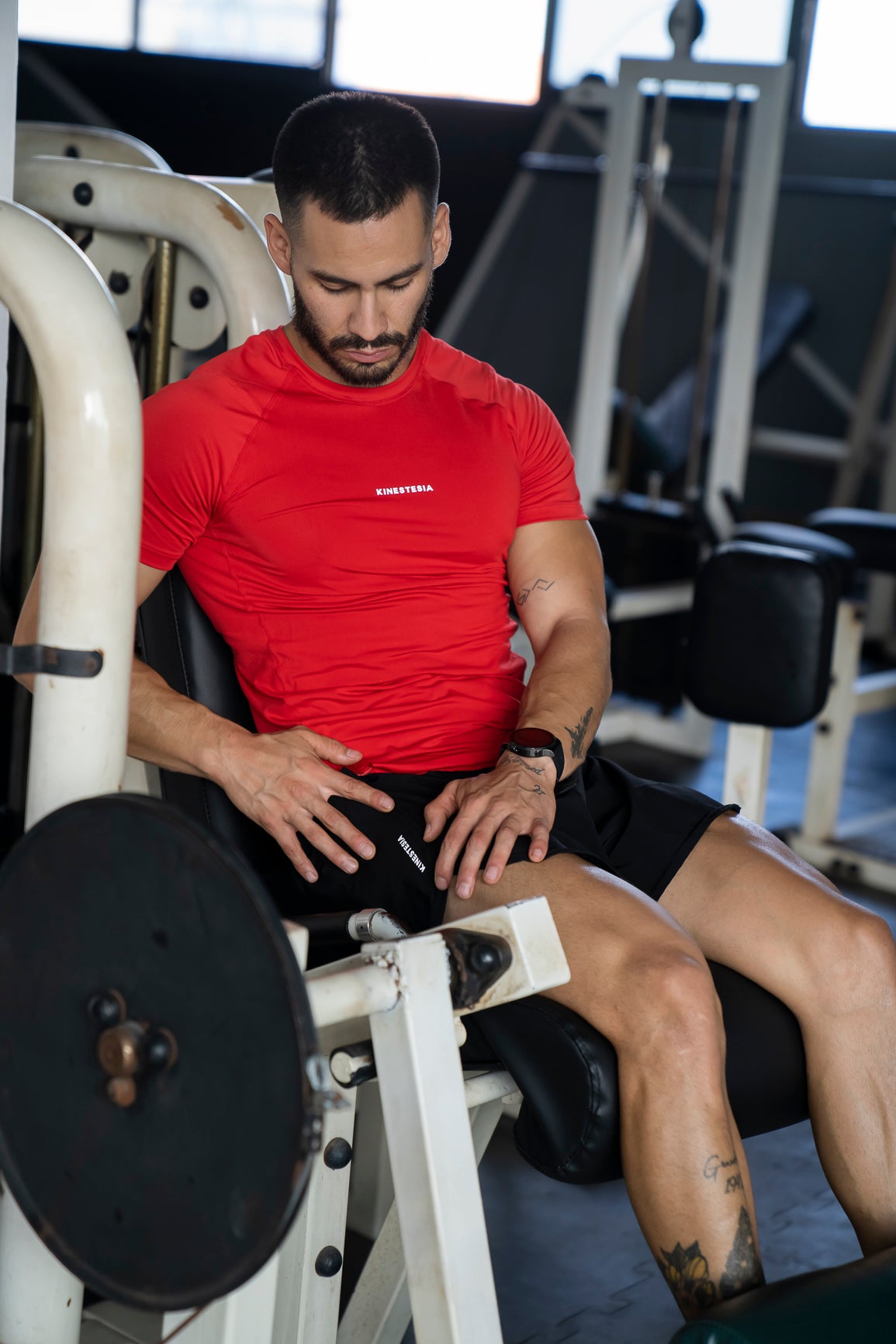PLAYERA MANGA CORTA ROJA PARA HOMBRE KINESTESIA BASIC
