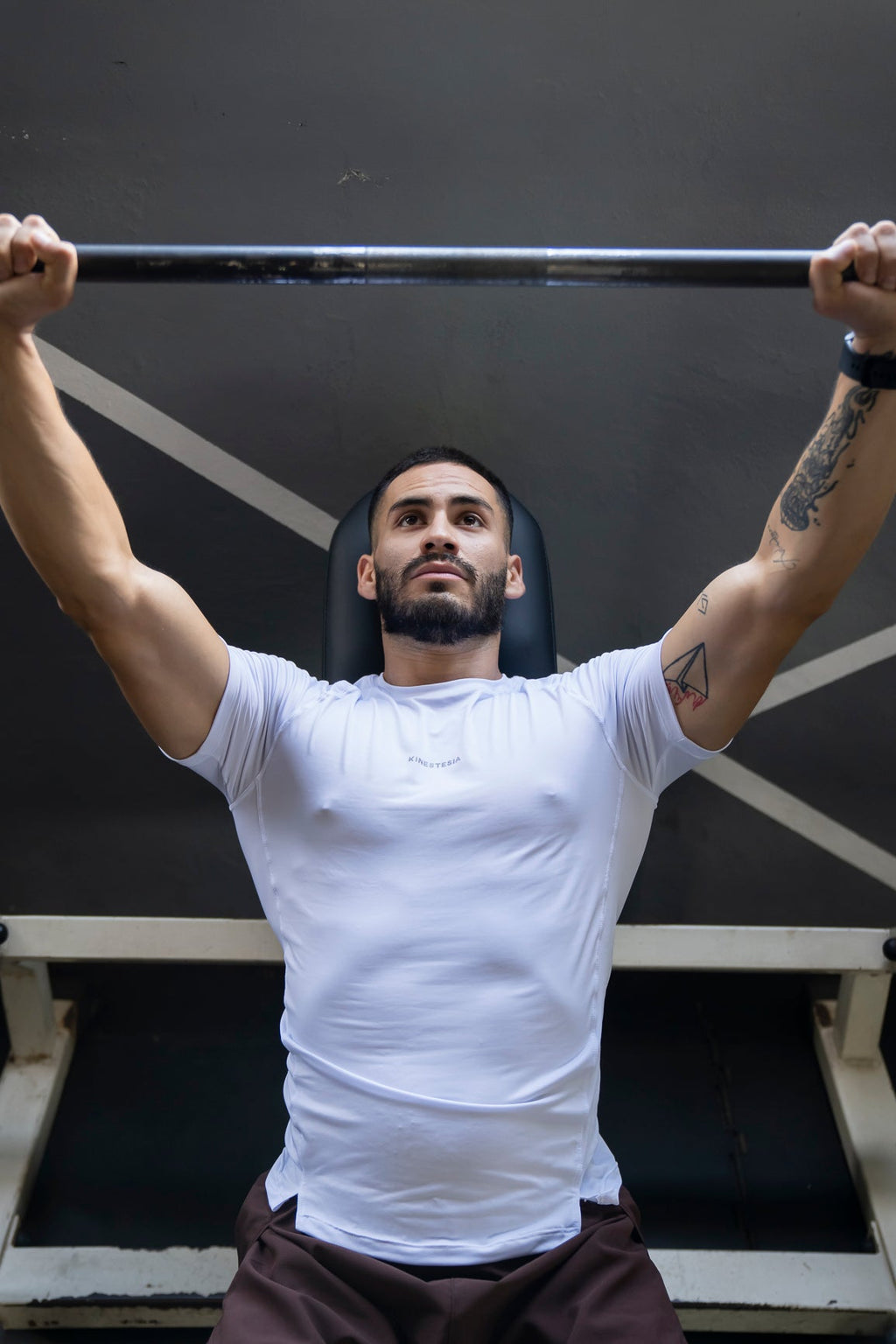 PLAYERA MANGA CORTA BLANCA PARA HOMBRE KINESTESIA