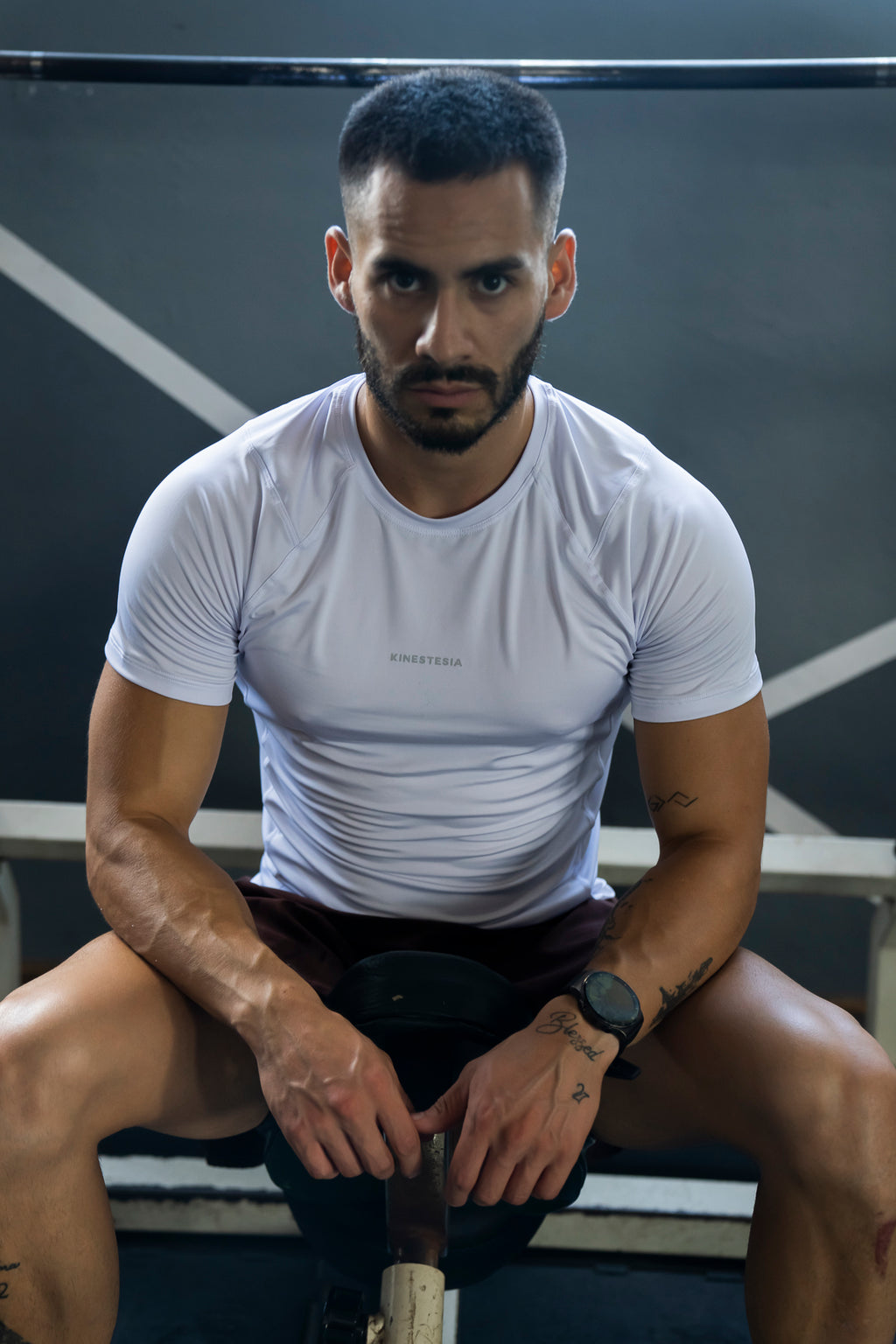 PLAYERA MANGA CORTA BLANCA PARA HOMBRE KINESTESIA