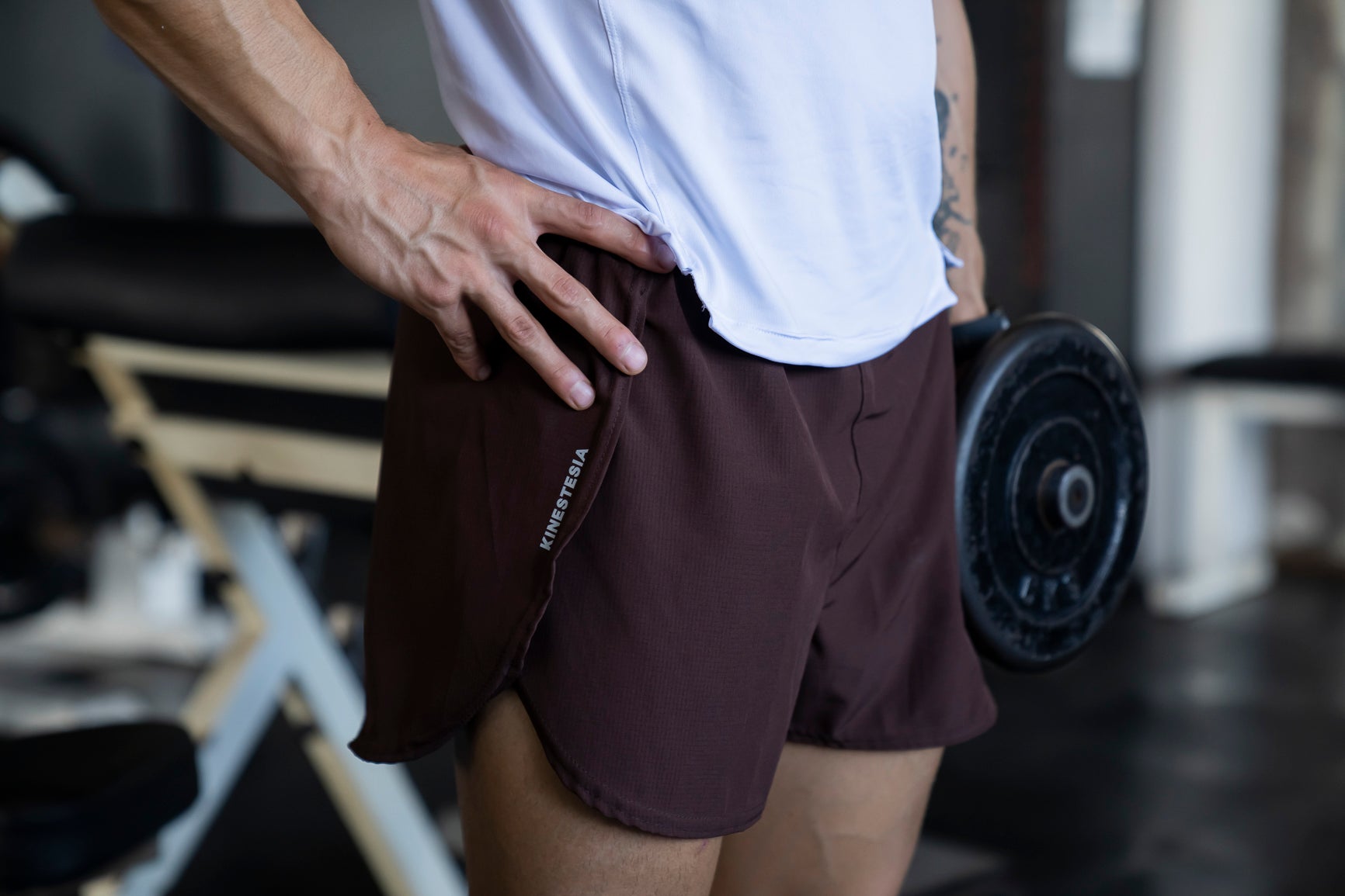 RUNNING SHORT MARRÓN MUJER UNISEX HOMBRE