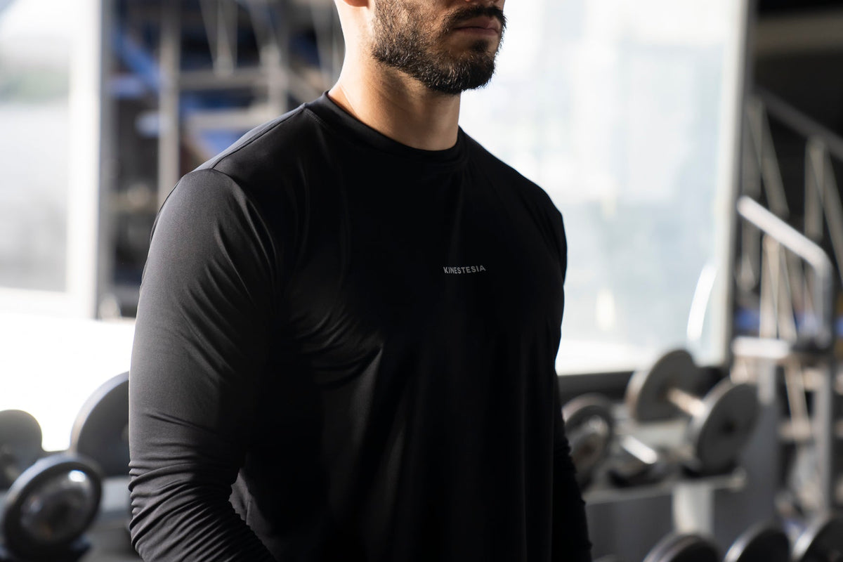 PLAYERA MANGA LARGA NEGRA PARA HOMBRE KINESTESIA