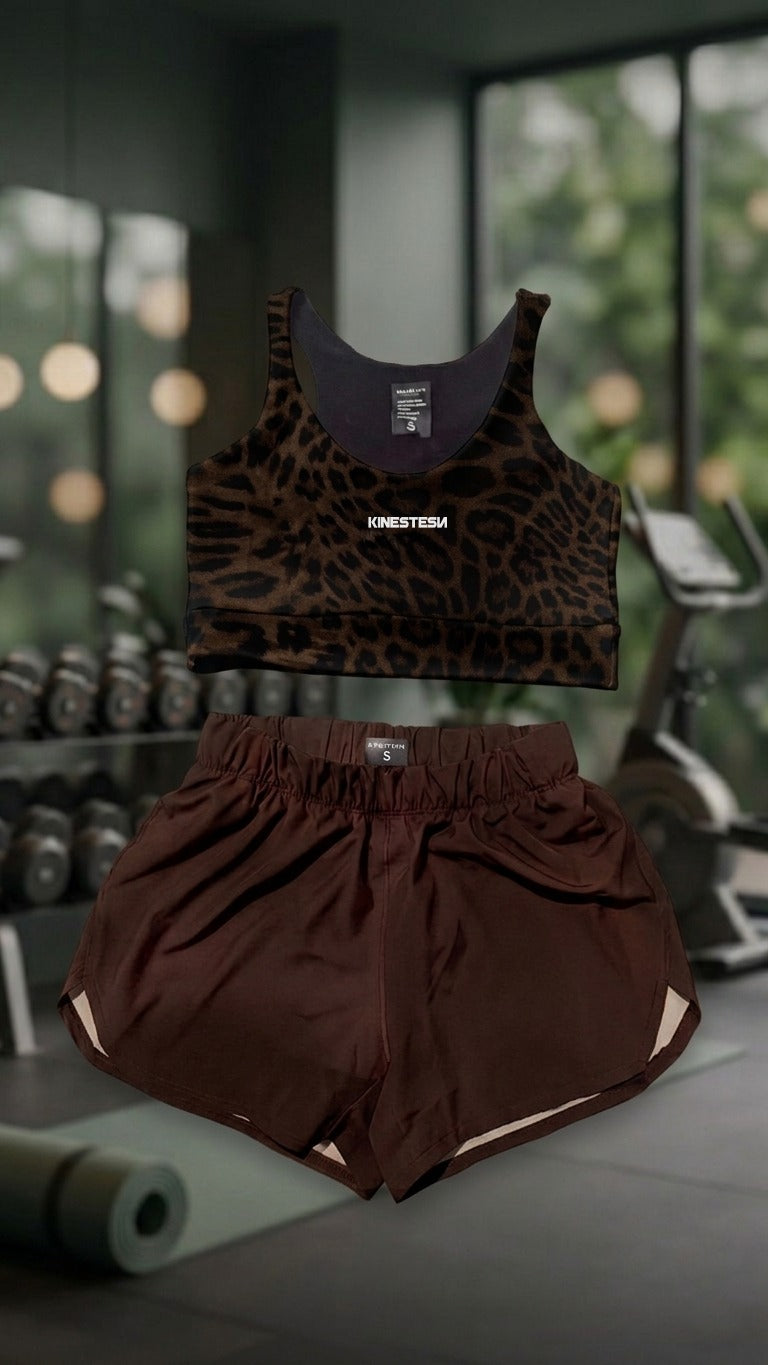 Set deportivo KINESTESIA — SET CONJUNTO TOP Y SHORT DEPORTIVO MUJER CAFE MOTE | Ropa Deportiva México