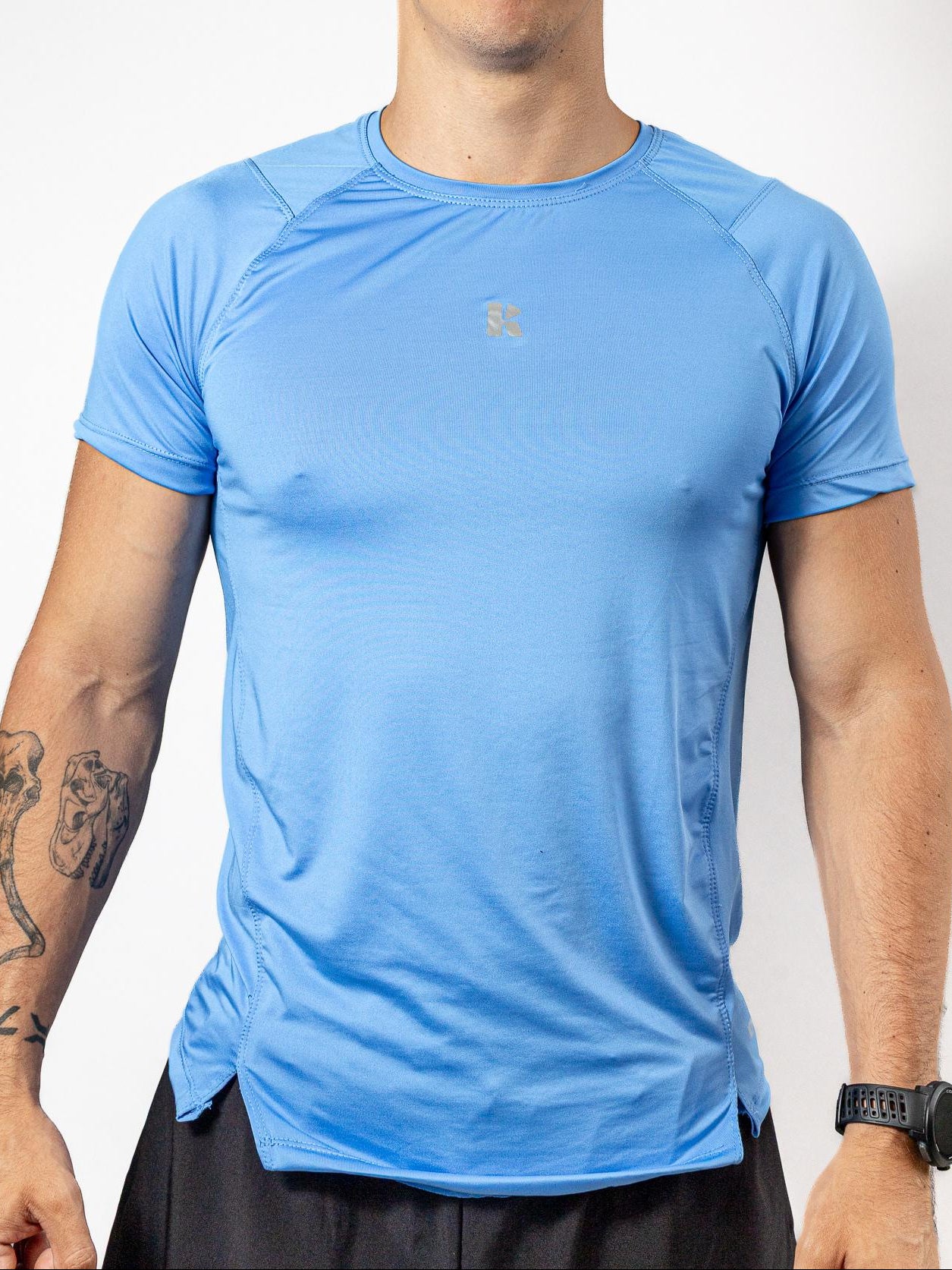 Playera deportiva KINESTESIA — PLAYERA MANGA CORTA AZUL CYAN PARA HOMBRE KINESTES | Ropa Deportiva México