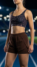 SET CONJUNTO TOP Y SHORT DEPORTIVO MUJER CAFE MOTEADO