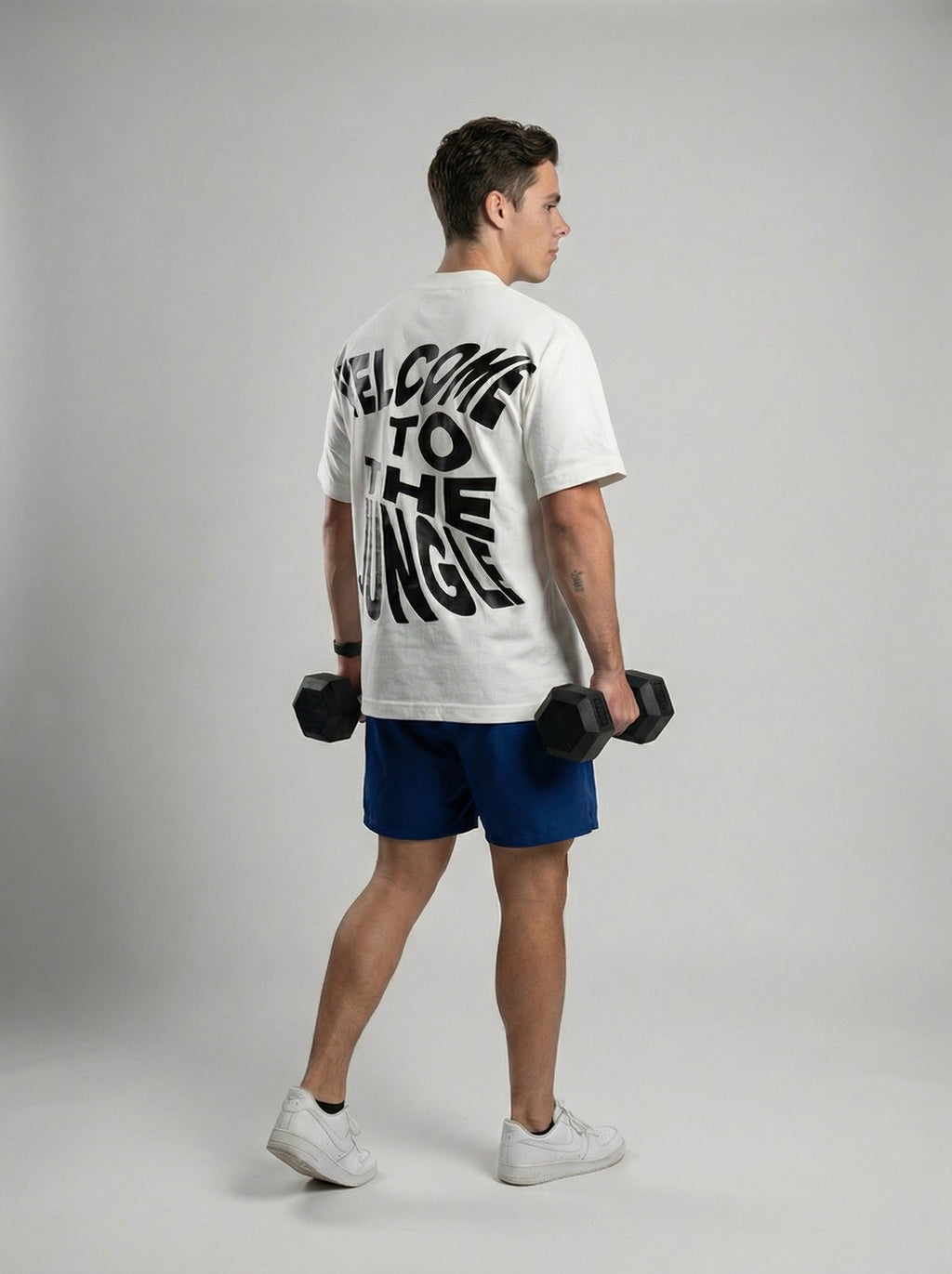 Compra playera deportiva PLAYERA OVERSIZED BLANCA PARA HOMBRE WEL | Kinestesia — Moda deportiva.